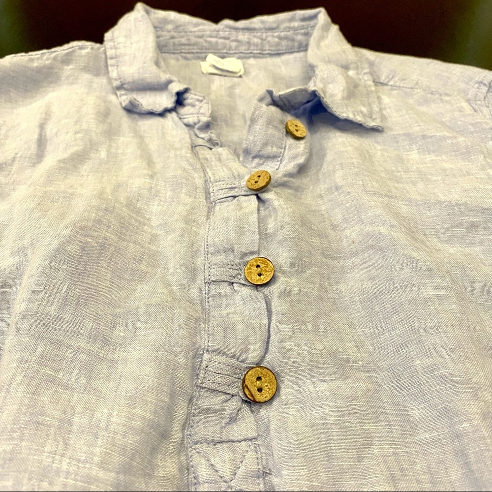 Sigrid Olsen size 1X.  Blue linen really cute with leggings. Great condition